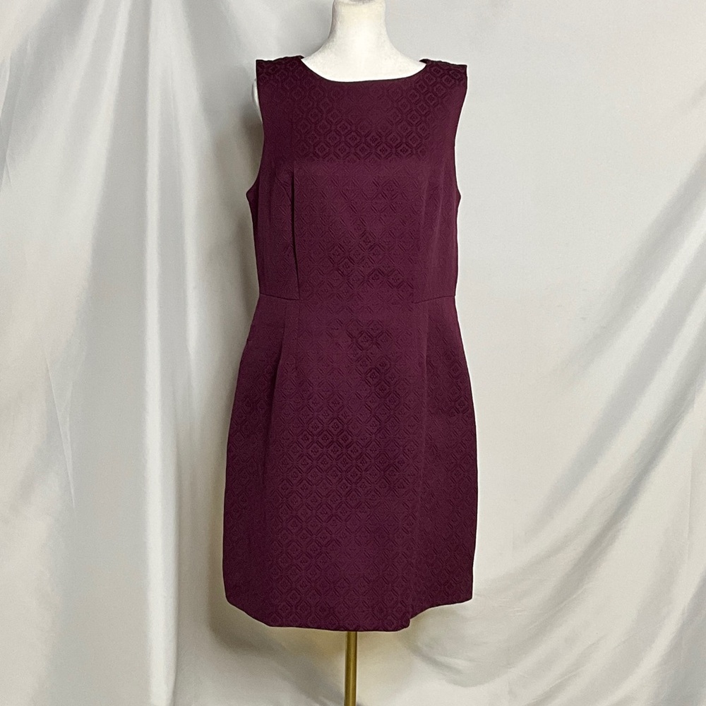 The Limited Wine Patterned Sleeveless Sheath Dress Size 14